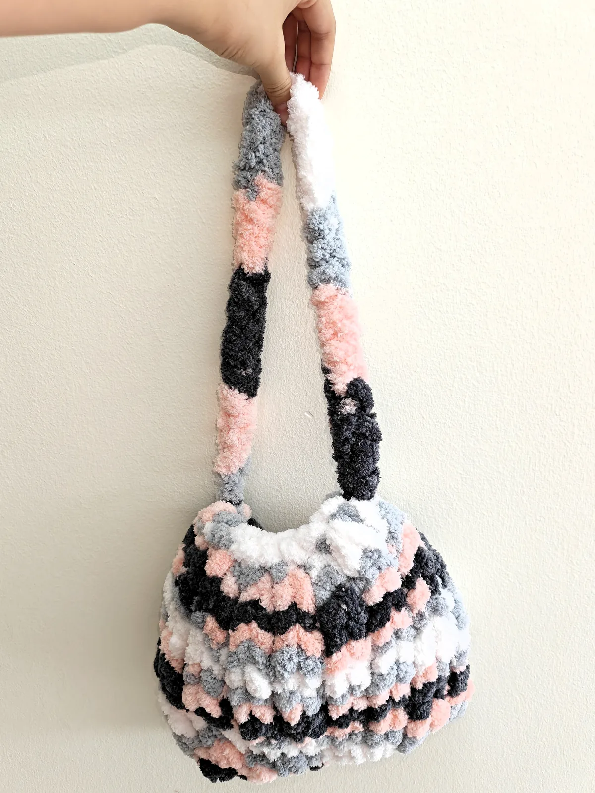 Calico Cloud chunky knit bag, handmade in Singapore by JustCraftz